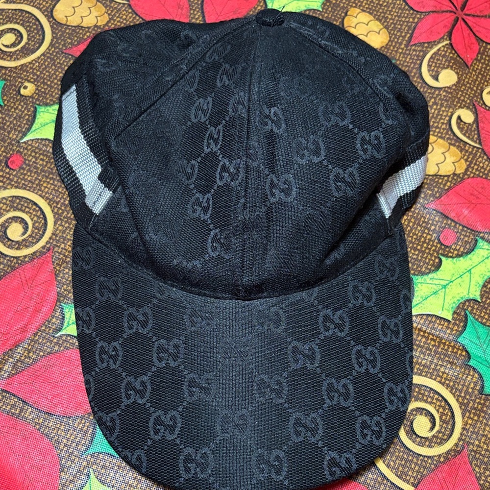 Gucci Monochrome Cap